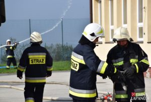 Ćwiczenia strażaków w Sobolowie