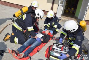 Ćwiczenia strażaków w Sobolowie