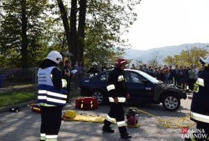 Ćwiczenia strażaków w Sobolowie