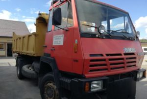 Ogłoszenie o sprzedaży samochodu STEYR