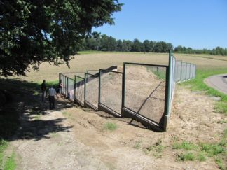 Zdjęcia wykonane podczas prac w dniu 28.06.2011 r. w miejscowości Tarnawa (przepompownia i zbiornik)