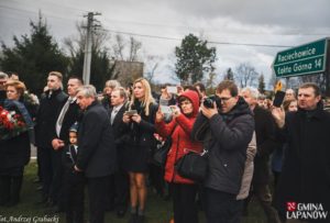 Święto Niepodległości - odsłonięcie pomnika w Grabiu